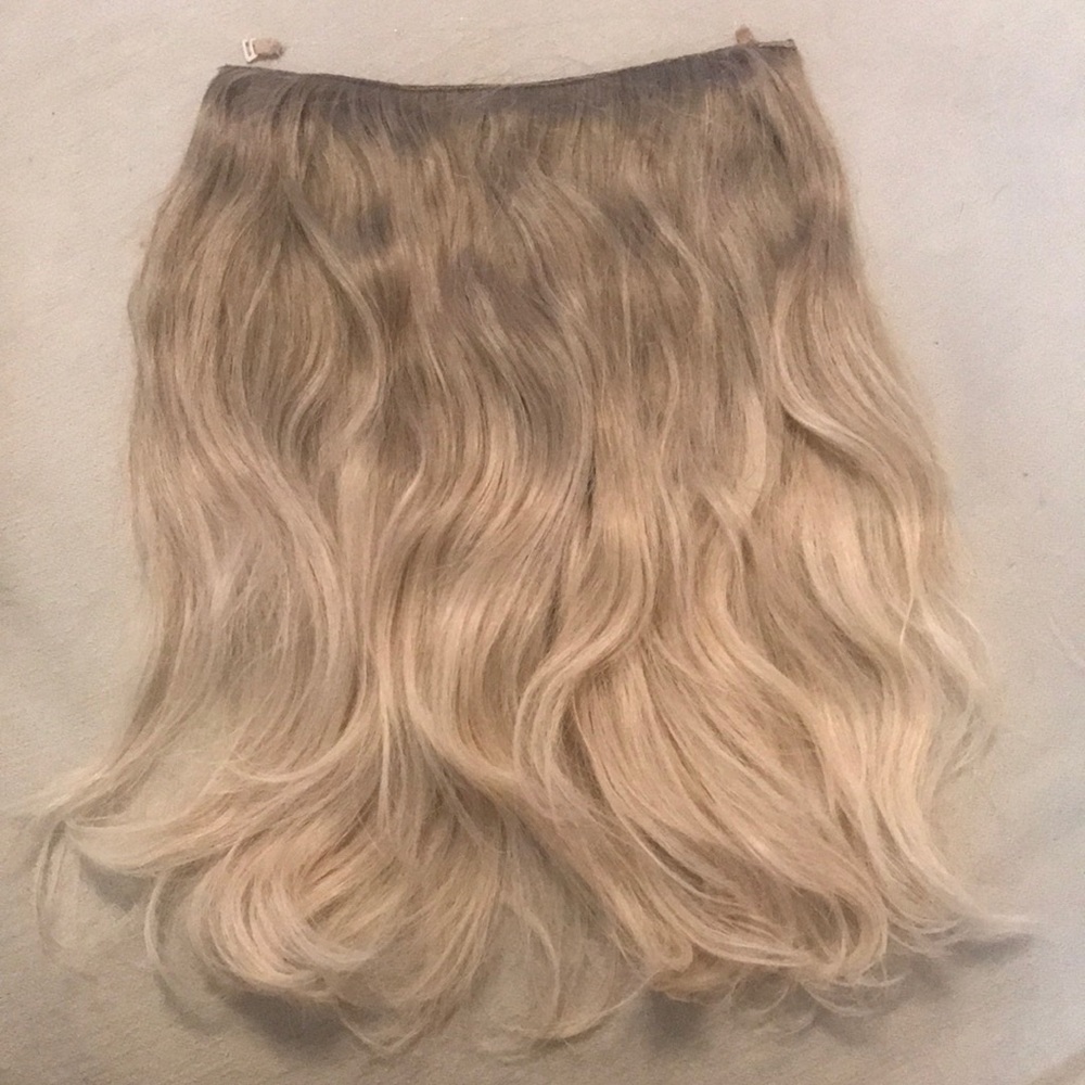 HALOCOUTOURE Balayage 18 inch Layered Extension Halo.